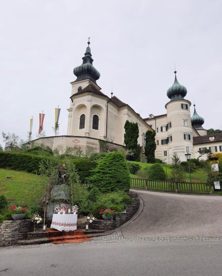 Urlaub In Schlossnaehe Artstetten Exterior photo